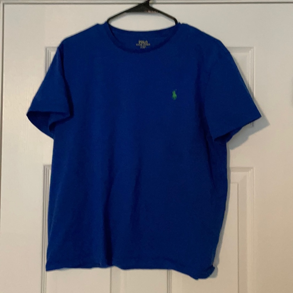 Polo t shirt